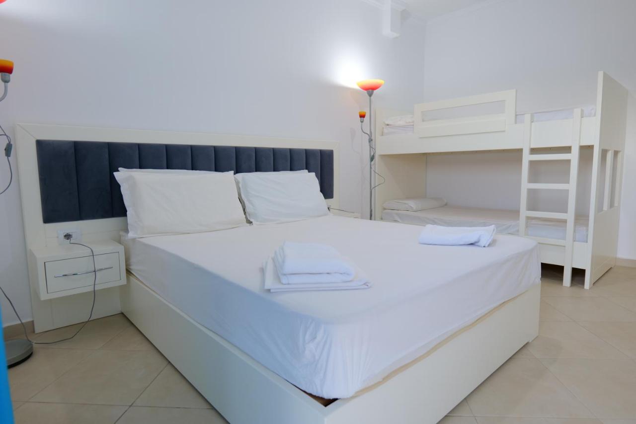 Davide Rooms Sarandë 외부 사진