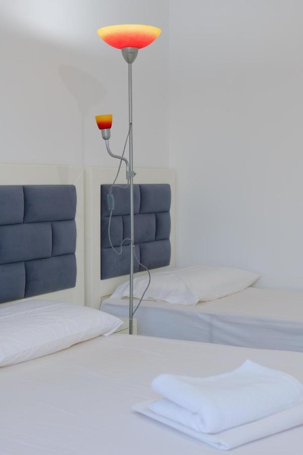 Davide Rooms Sarandë 외부 사진