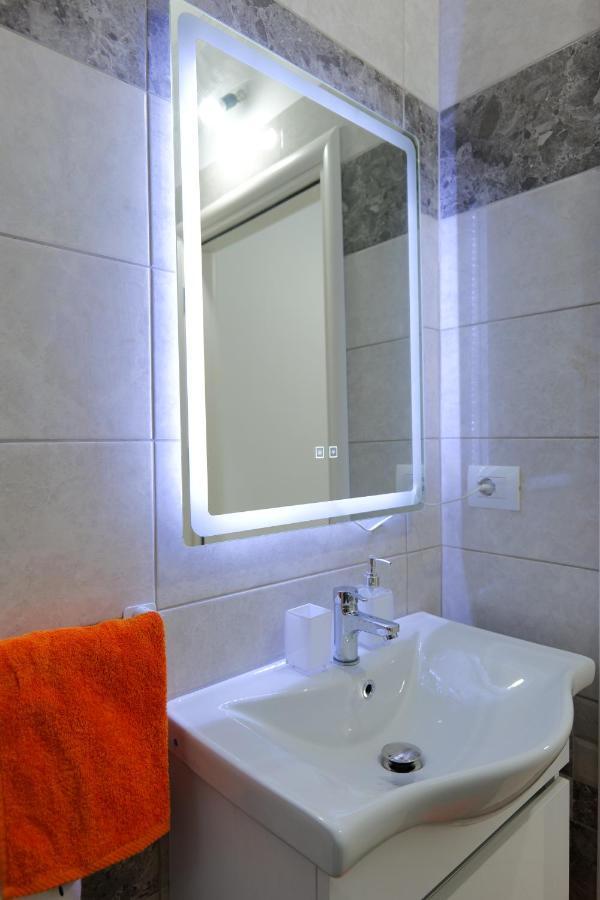 Davide Rooms Sarandë 외부 사진